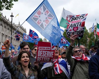 No one should get a free pass on antisemitism – so why does the right?