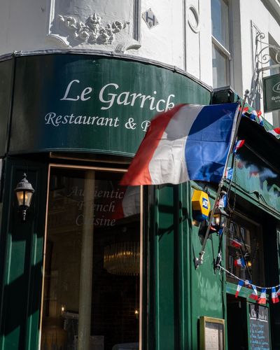 Le Garrick restaurant review: It started with a kiss of French onion soup…