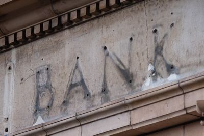 Review to examine bank branch closure impacts and identify those most affected