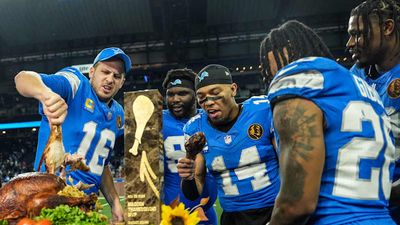 NFL Thanksgiving Schedule 2026: Teams, Kickoff Times & How to Watch