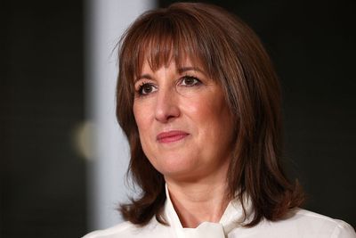 Reeves warns ‘now is not the time’ for change as rumours swirl about Labour leadership contest
