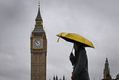 UK weather map: Where will face rain this weekend ahead of soaring bank holiday temperatures