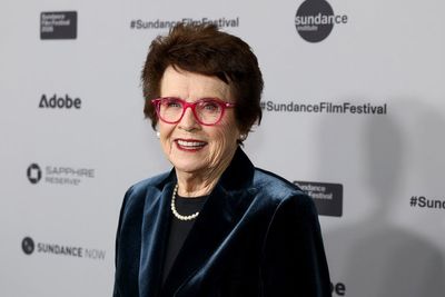 Tennis legend Billie Jean King, 82, set to graduate college