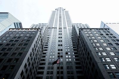 Stocks Push Higher on Strength in Tech and a Solid US Retail Sales Report