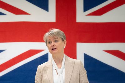 UK joins EU pledge to make it easier to deport migrants in bid to curb illegal crossings