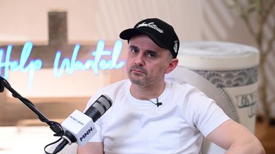 I used Gary Vee’s ‘attention is currency’ mindset with ChatGPT — and it saved my weakest idea