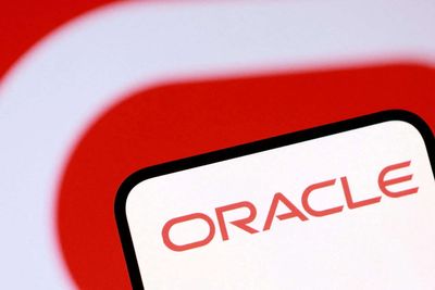 Oracle leaves freshers in limbo; D2C carts go cold