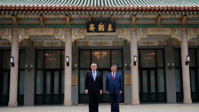 Trump hails 'fantastic trade deals' made during talks with China's Xi