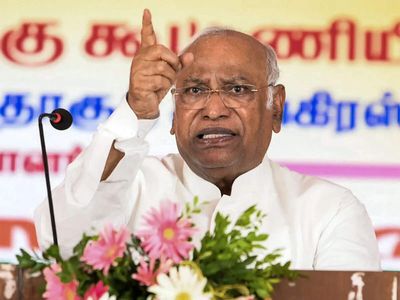 Mallikarjun Kharge calls fuel price hike "Modi-govt-made crisis," alleges leadership failure amid West Asia conflict