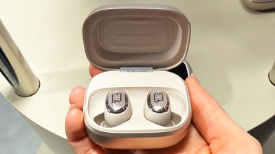 JBL's new earbuds do one thing I've never seen on AirPods, Sonys, Bose, or Samsung earbuds — every audio brand needs to take note