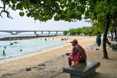Five Italians die during cave dive in the Maldives