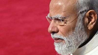 Indian PM seeks trade, energy stability on UAE-Europe tour