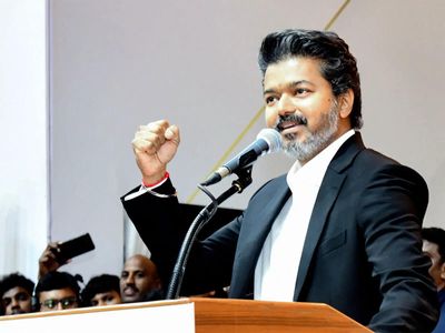 Who will lead? VCK SG D Ravikumar warns against new ministers from rebel AIADMK faction