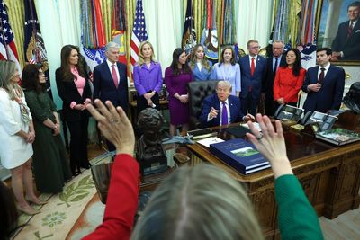 Trump’s new Moms.gov website is an anti-choice hub that misleads women