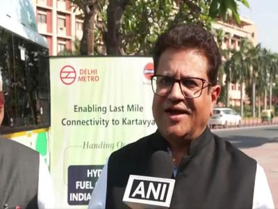 Very small rise in fuel price revision: Indian Oil chief says company working round the clock to ensure full capacity availability