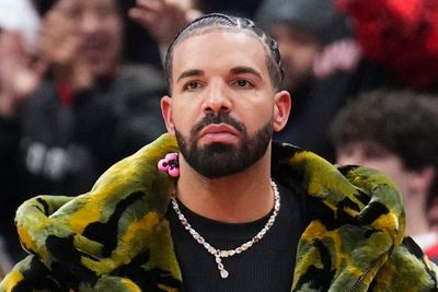 Drake can still produce gold. So why does he insist on being such a loser?