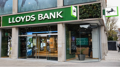 HMRC's £900 Cheque Turns Into Nightmare — Woman Forced to Drive 94 Miles Says Lloyds Has 'Forgotten Rural Britain'