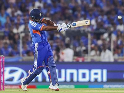 Shastri backs Samson for future India T20I captaincy