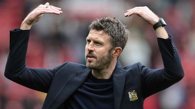 Man Utd’s Unprecedented ‘Contract Offer’ to Michael Carrick Comes With Scars of the Past
