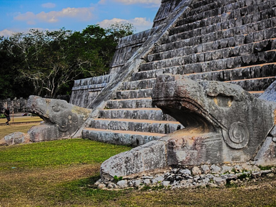 In 2018, researchers used geophysical imaging beneath El Castillo: The discovery below the pyramid pointed to a hidden cenote
