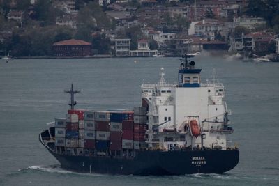 India's trade with West Asia contracts for second straight month in April amid shipping disruptions