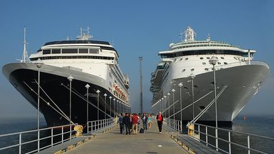 Hantavirus containment is a still struggle as a new contagious outbreak leaves 1500 people on lockdown in a cruise ship