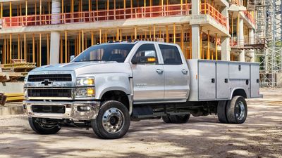 Chevrolet's Biggest Silverados Are Being Discontinued