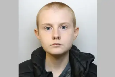 Neo-Nazi who wanted to ‘kill all Jews and Muslims’ tried to behead barber with an axe