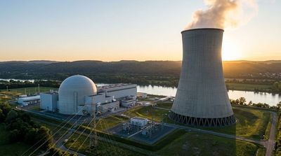 The Power Grid Is Dying—Is It Time to Buy Its Replacement?