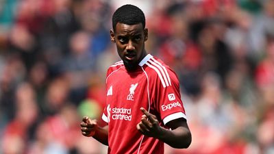 Why Alexander Isak Wasn’t Playing for Liverpool vs. Aston Villa