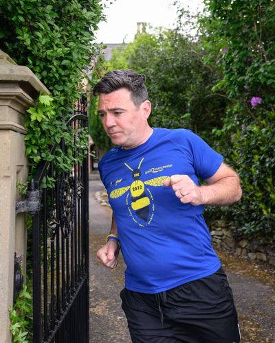Pressure mounts on Starmer as Labour clears path for Burnham's Westminster comeback