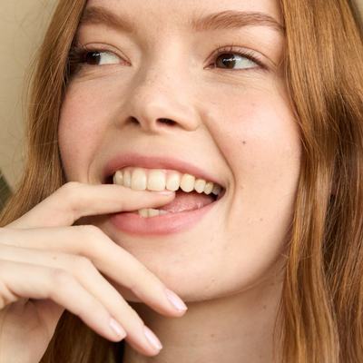 Polished Women Are Ditching Gels Right Now—Bare Nails Are the New Status Symbol