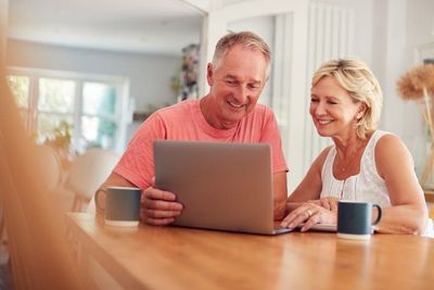 5 Early Retirement Mistakes Experts Say Can Destroy Long-Term Financial Security