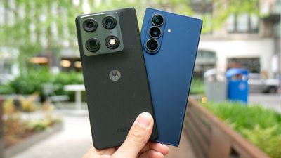 I took over 200 photos with the Motorola Razr Fold vs. Samsung Galaxy Z Fold 7 — Motorola has done the impossible