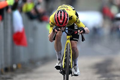 Jonas Vingegaard triumphs on Blockhaus in Giro d'Italia but confirms 'super strong' Felix Gall is a GC threat
