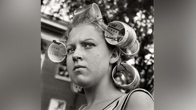 30 years of Rosalind Fox Solomon’s “unapologetic” depictions of suffering, survival and struggle on display at Photo London