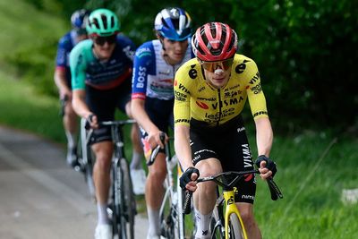 Jonas Vingegaard takes control of Giro d'Italia on Blockhaus as expected, but should the narrow gap to Felix Gall be a cause for concern? – GC analysis