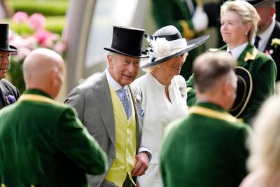 King and Queen’s horses secure wins at two different racecourses