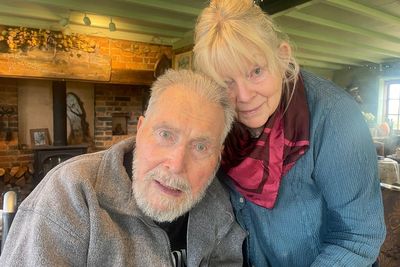 Actor best known for role in Sherlock Holmes series dies
