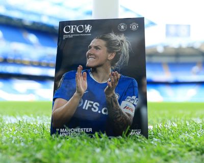 Liverpool 1-3 Arsenal, Chelsea 1-0 Manchester United, Manchester City celebrations: WSL final day – as it happened