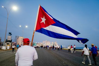 Former CIA Director Says Cuba Crisis Could Become a New U.S. Migration Emergency