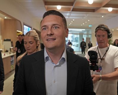 Wes Streeting confirms he will stand if Labour leadership race is triggered