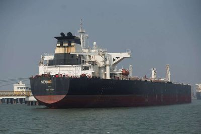 Suezmax tanker with Iraqi crude reaches India after Hormuz transit