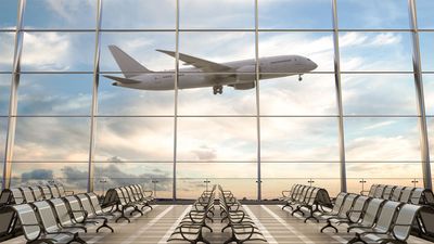 Smart travel tech: Is airport Wi-Fi safe to use during your summer vacation?