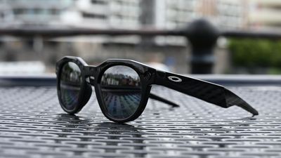 Oakley Meta HSTN review: smarter than the average glasses – a whole lot smarter!
