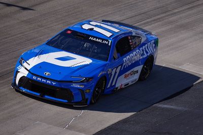 Denny Hamlin spins on warmup lap, still claims All-Star pole at Dover