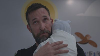 I've Been Wondering About The Pitt's Baby Jane Doe, And Noah Wyle Shared What He Thinks Happened To Her After Season 2's Finale