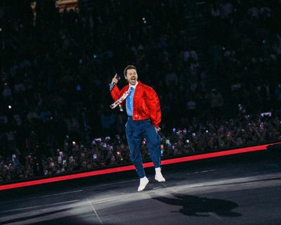 Harry Styles review – a genuinely charismatic performer who has pulled off one of the hardest tricks in pop
