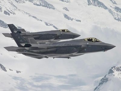 US rolls out $1 billion F-35 electronic warfare retrofit contract for its armed forces, foreign operators