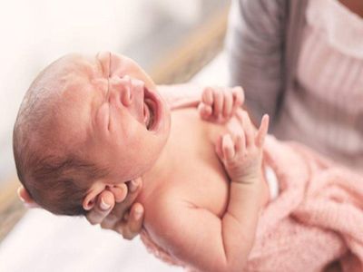 Faridabad shocker: Woman delivers baby in govt hospital park without doctor or nurse under phone light